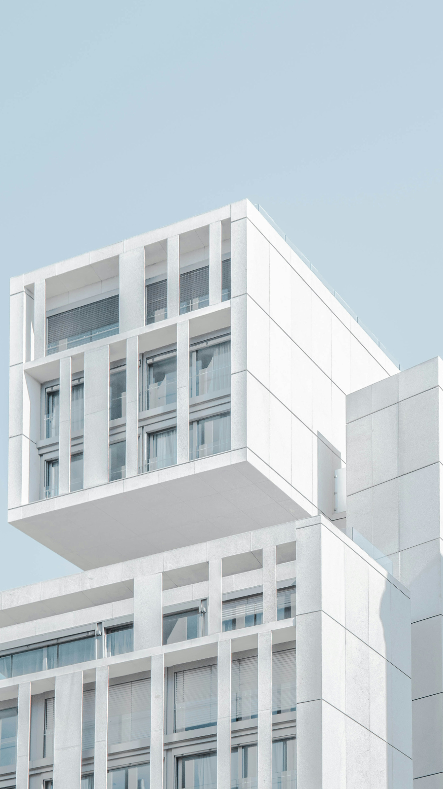 How Business Valuations Handle Real Estate and Intellectual Property